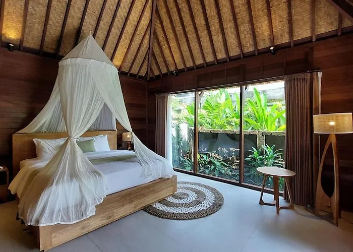 Chic 1br Romantic & Private Pool At Puri Bhawana Убуд